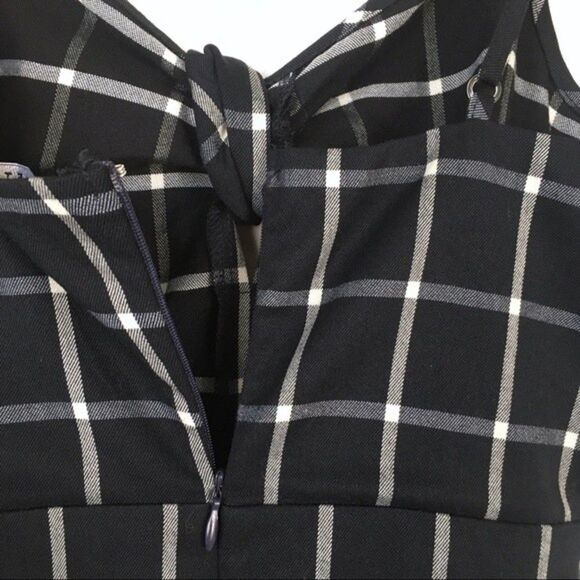 NWOT Romeo Juliet Couture Front Tie Jumpsuit - Picture 7 of 10